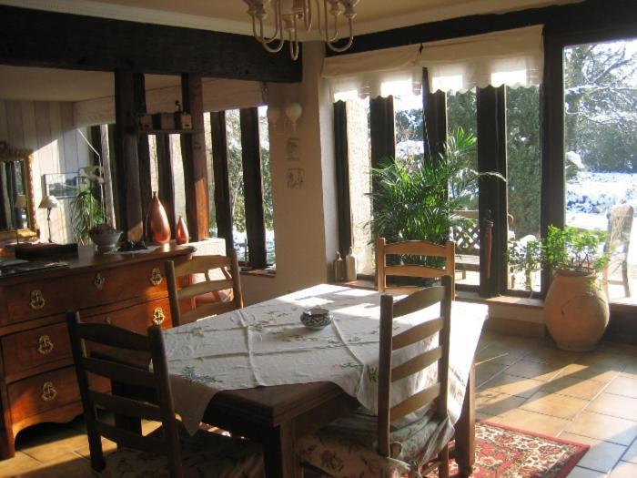 Bed and Breakfast Les Pierres Blanches Bonneuil-Matours Экстерьер фото
